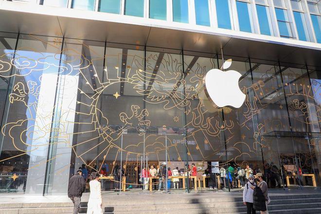 关税战魔幻现实：中国iPhone比美国便宜4000元
